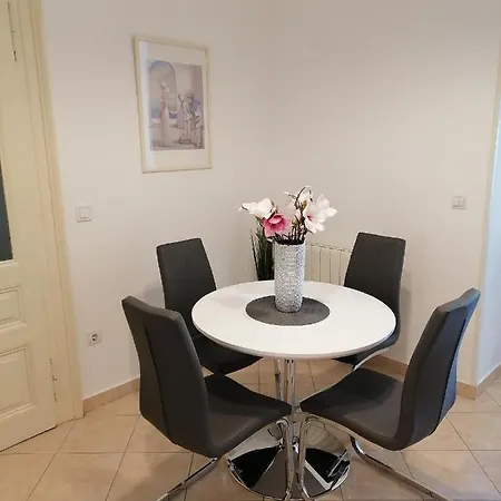 Apartman Ana Apartament Pula