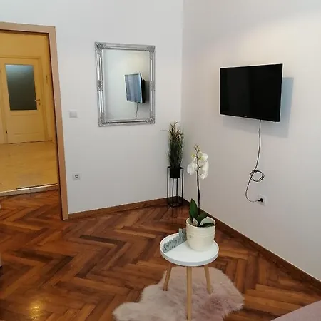 Apartment Apartman Ana